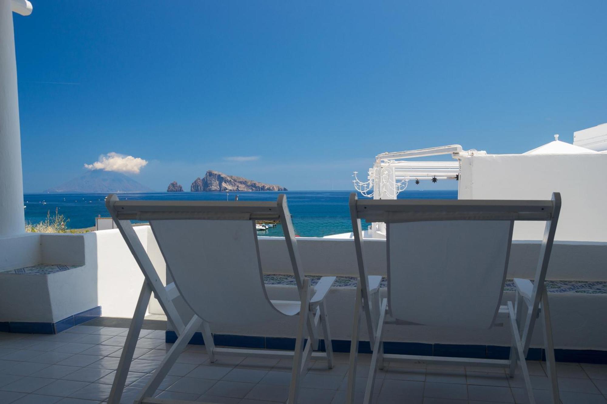 Hotel Lisca Bianca Panarea Exterior photo